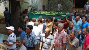 Salihli'deki kazada ölen 6 kişiden 5'inin cenazeleri toprağa verildi