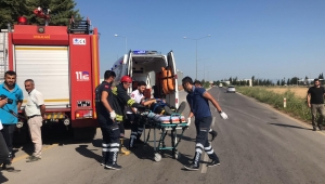 İşçi servisi ile hafif ticari araç çarpıştı: 16 yaralı