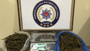 Otomobilde 2 kilo 48 gram esrar ele geçirildi