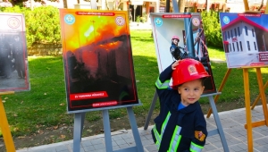 İtfaiyecilerin sergisi Turgutlu’da açıldı