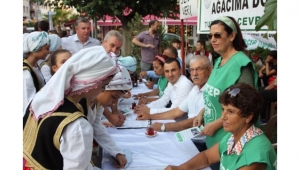 Milletvekili Beko TURÇEP standında; “Memleketini seven insan toprağına sahip çıkar”