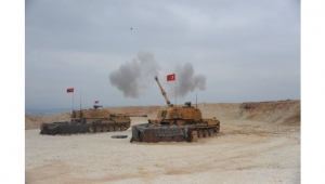 25 kilometre içeri girildi, terör hedefleri ateş altında