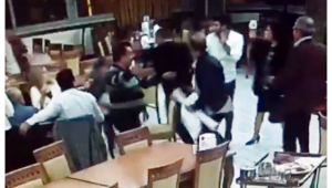 Avukat Mehmet Demirlek’e saldırı kamerada (VİDEO)