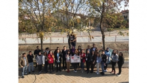 Azerbaycanlı misafirlerden Turgutlu’da gönüllülük çalışması