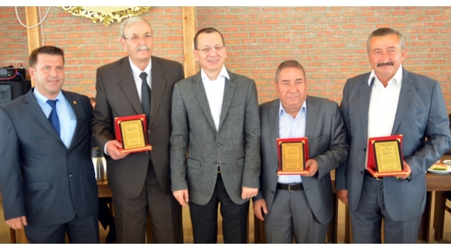 Lokantacılar Odası emektar esnafları unutmadı