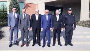 Manisa Valisi Ahmet Deniz Seramiksan’ı Ziyaret Etti