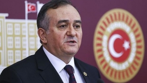 MHP'li Akçay: İP Beştepe’den bakanlık dilenir hale geldi