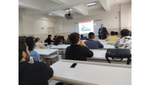 Turgutlu MYO öğrencilerine ‘Erasmus Yurtdışı Hareketliliği’ bilgilendirmesi