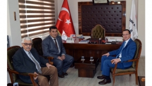 Kaymakam Yılmaz, Turgutlu Kızılay’ın birimlerini inceledi