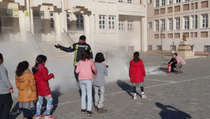 Minik Öğrenciler Yangına Karşı Bilgilendirildi