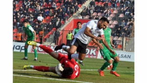 Turgutluspor evinde 1 puana razı oldu: 2-2