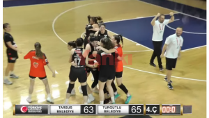 Altın kızlar son nefeste kazandı: 65-63