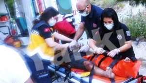 Otomobil ve iki motosiklet kazaya karıştı: 3 yaralı