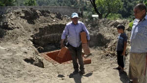 Büyükşehir’i beklediler ancak kendi hizmetlerini kendileri yaptılar