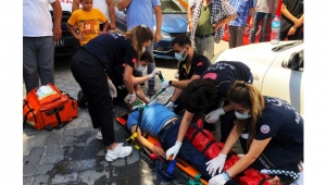 Hafif ticari aracın çarptığı yaya yaralandı