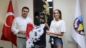 Sude Özel Turgutlu Belediyespor’da