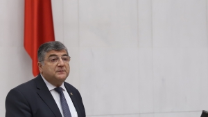 TÜRKİYE TARIM TOPRAKLARININ YÜZDE 73'ÜNDE KURU TARIM YAPILIYOR