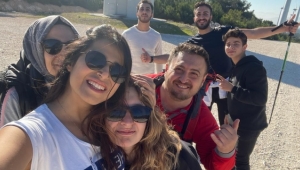 Turdak, Yenifoça’dan Kozbeyli’ye Çilek Yolunda. 