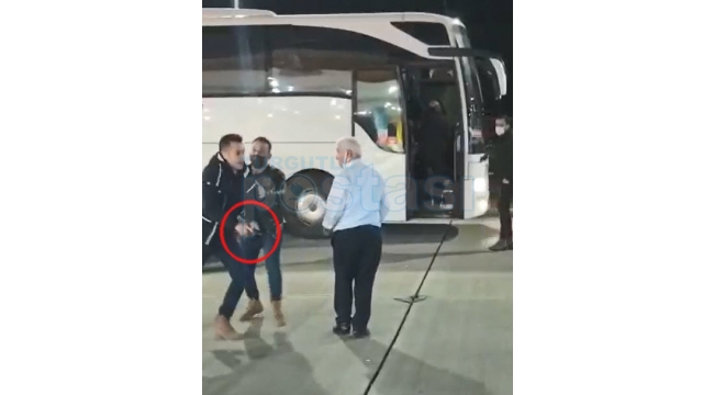 Muavinle tartışıp, havaya ateş açan polis memuru açığa alındı