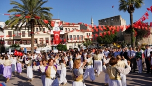 Yarımada Spor Oyunları 2022 büyük bir coşkuyla Çeşme’de başladı!