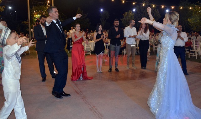 Hoşsemerci Ailesinin mutlu günü