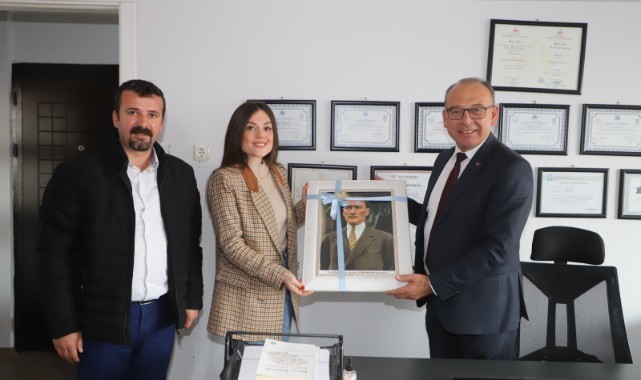 Başkan Akından Psikolog Sıla Alçıya Ziyaret