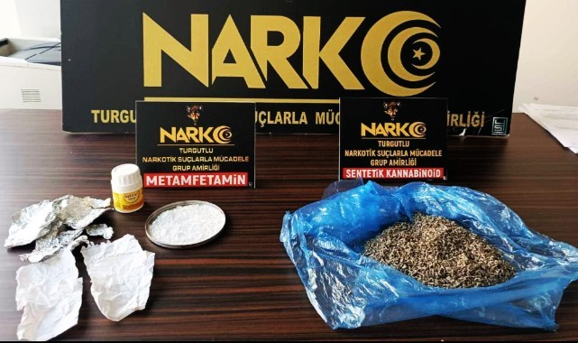 Turgutlu’da uyuşturucudan 2 şüpheli tutuklandı