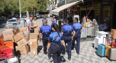 Akhisarda Zabıtadan Kaldırım Denetimi