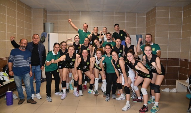 Büyükşehir’in Sultanları Bergamayı 3-0 yeni