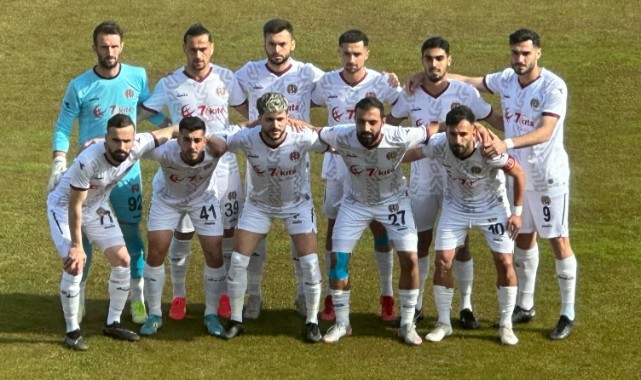 TURGUTLUSPOR – KARŞIYAKA: 0-0 (CANLI)