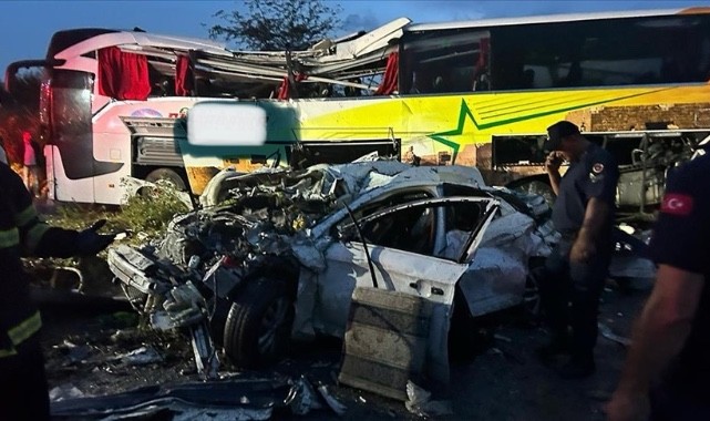 Mersinde feci kaza: 10 ölü, 30 yaralı