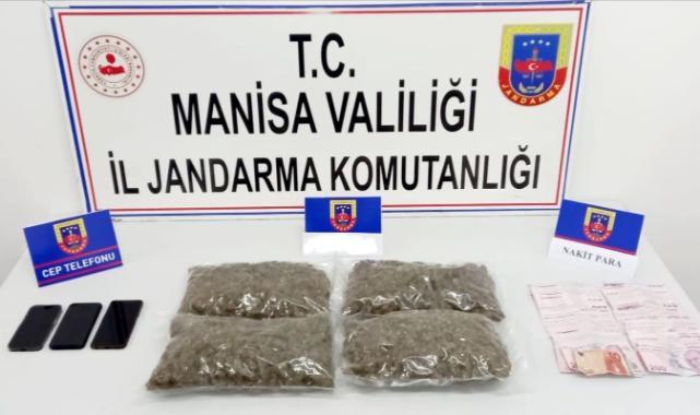 4 Kilogram Uyuşturucu ve 30 Bin TL Ele Geçirildi