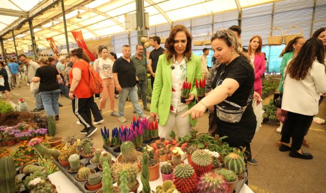 Çiçek Festivali binlerce doğa tutkununu buluşturdu