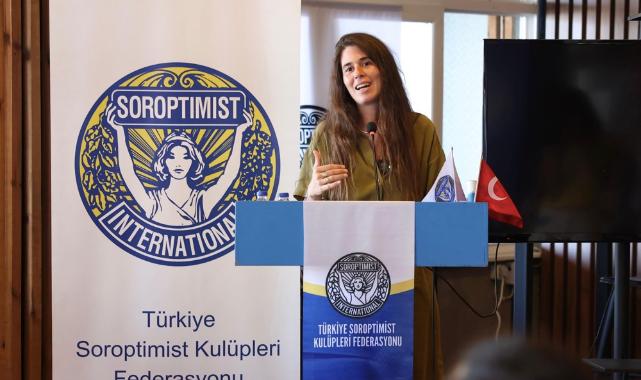 Çeşme Belediye Başkanı Lâl Denizli, TSKF Gençlik ve Liderlik Kampı ’25 açılışında genç kadınlara seslendi