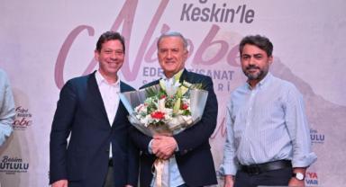 Murathan Mungan Manisa’da Sanatseverlerle Buluştu