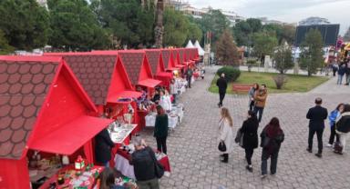 Karşıyaka Yeni Yıl Festivali coşkuyla devam ediyor