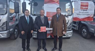 SALİHLİ BELEDİYESİ’NE YENİ ÇÖP TOPLAMA KAMYONU