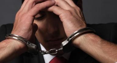 Turgutlu’da uyuşturucu ve dolandırıcılık suçuyla aranıyordu: Tutuklandı!