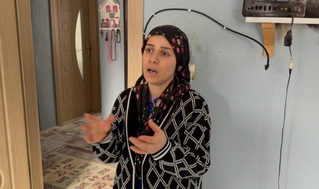 Turgutlu’da yıldırım paniği: 3 ev zarar gördü