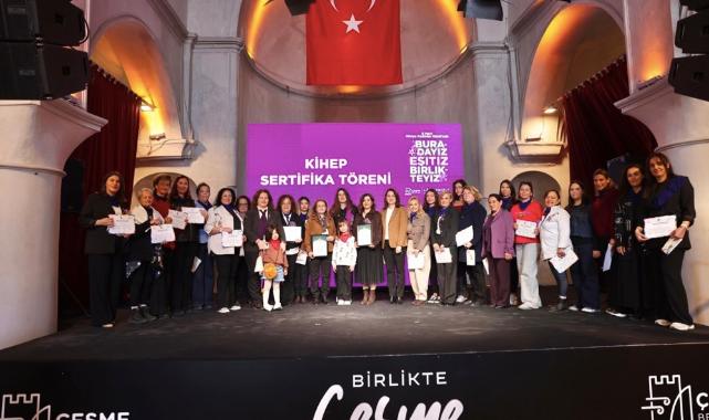 Çeşme’de 8 Mart Dünya Emekçi Kadınlar Günü “Buradayız, Eşitiz, Birlikteyiz” temasıyla kutlandı