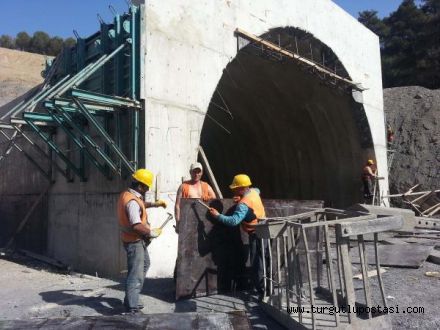 CHP,li Örenden Sabuncubeli tüneli inşaatında şaibe iddası