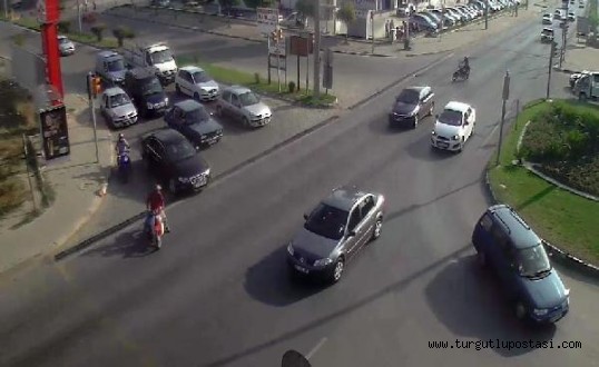 Kaskın hayat kurtarması mobese görüntülerinde