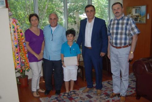 Minik Batuhanın Soma için atan kocaman yüreği
