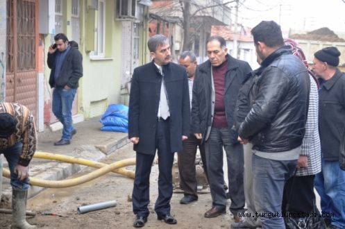 Turgutluda 4 binanın çökme tehlikesi