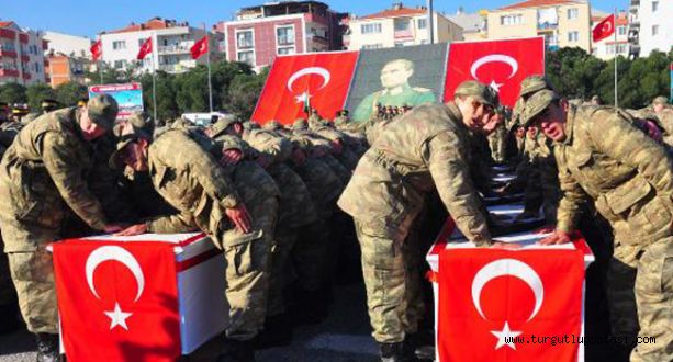Yemin edip, aileleriyle hasret giderdiler