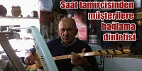 Turgutlulu saatçiden müşterilere bağlama dinletisi